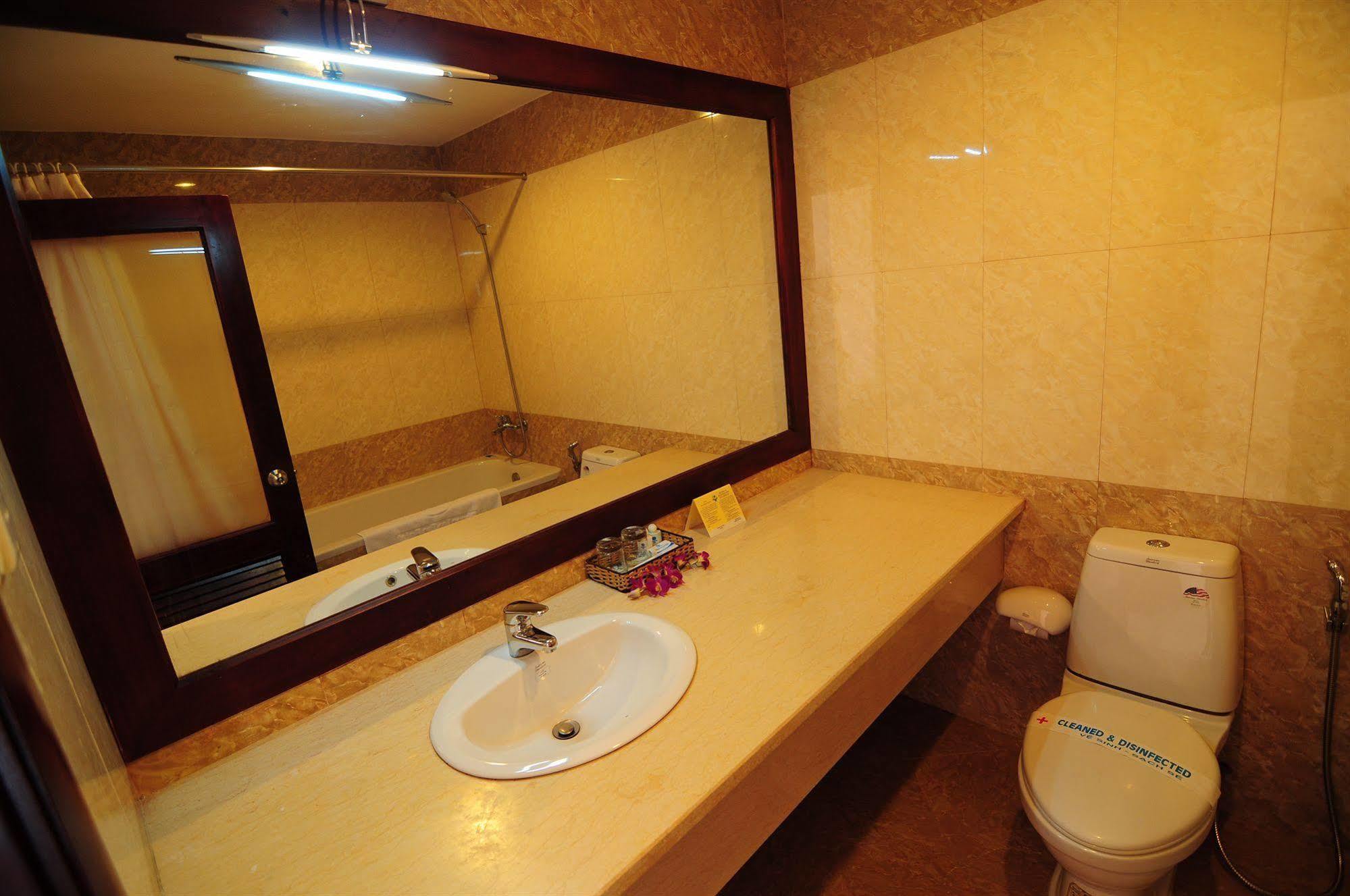 Phuoc Loc Tho 1 Hotel Ho Şi Min Dış mekan fotoğraf